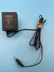 Radio Shack AC Adaptor 15-1977 Power Supply Output-9VDC 500mA - Picture 1 of 4