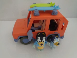 Jeep/coche/vehículo Bluey Heeler Family 4x4 con 2 x figuras juguetes azules - Imagen 1 de 11