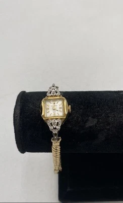 Helbros Womens Gold-Tone Diamond Stone Stainless Steel Mechanical Wristwatch - Image 1 of 4