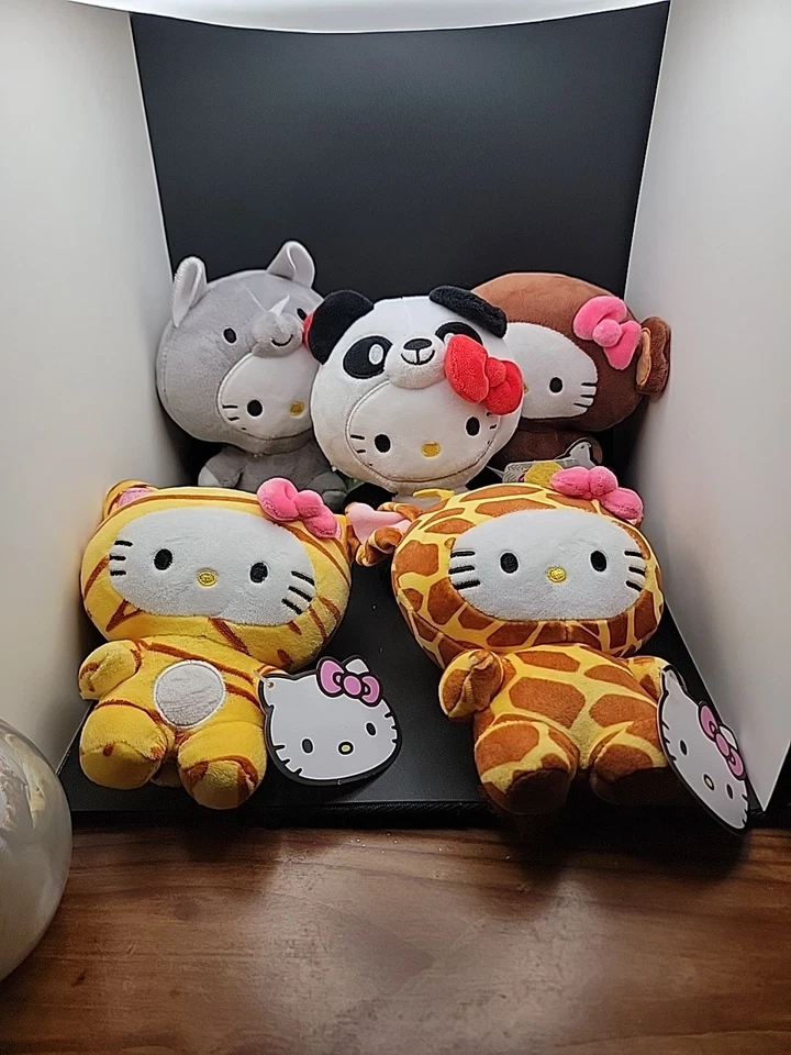 Lot Of 5 6" Hello Kitty Pre Owned With Tags Jungle Plush Toys - Image 1 of 4