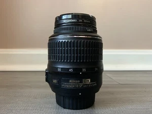 Nikon DX AF-S Nikkor 18-55mm 5.6G VR - Picture 1 of 10