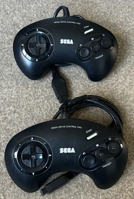 2 x Official Controller Joypad for Sega Mega Drive 1 & 2 Consoles, Pad, Tested - Image 1 of 4