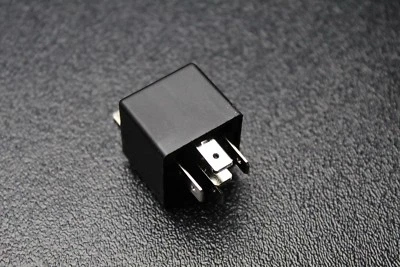 30/40 AMP RELAY SEALED HEAVY DUTY 12 VOLT 5 PIN WIRE SPDT BOSCH SOCKETS RL3040 - Image 1 of 4