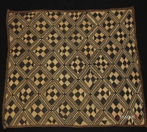 Old Fine Kuba Raffia - BUSHOONG - Kasai Velvet – DR Congo - Picture 1 of 4