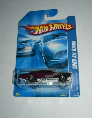 Hot Wheels 2008 All Stars - Pontiac GTO 1965 metal escamas púrpura Foto 1 de 3