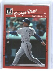 2023 Donruss 284 George Brett Holo Red R90,SN2023 Kansas City Royals