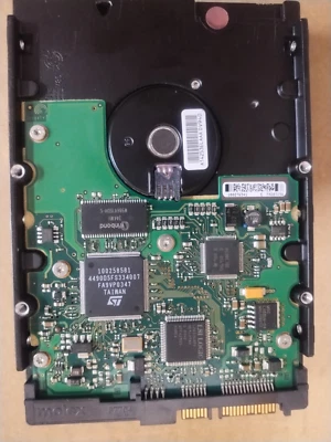 Seagate ST3120026AS 9W2813-032 Internal 3.5" 120GB SATA Hard Drive Dell R0190 - Image 1 of 4