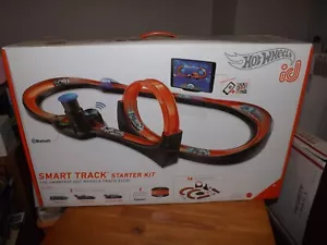 HOT WHEELS ID SMART TRACK STARTER SET BLUETOOTH W/3 ID VEHICLES NEW IN BOX 2020 - Picture 1 of 12