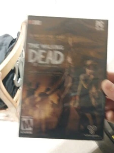Walking Dead: Game of the Year Edition (PC) DVD-ROM CIB COMPLETE - Picture 1 of 1