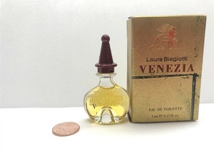 Venezia by Laura Biagiotti 0.17 oz/5 ml Eau de Toilette Mini, Discontinued!
