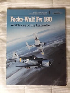 Focke-Wulf Fw 190 Workhorse Of The Luftwaffe Smithsonian Good Condition - Picture 1 of 1