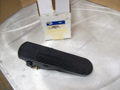 Bendix Genuine Treadle Pedal 5000293 - Image 1 of 2