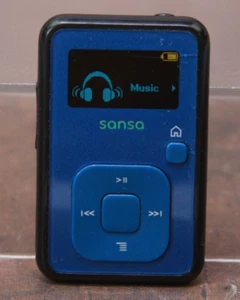 SanDisk Sansa Clip+ (4GB) Digital Media MP3 Player Blue - Tested! - Picture 1 of 6