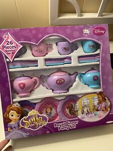 NEUF Disney Sofia The First Royal Dinner Party Set - 26 pièces service pour 4