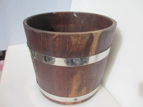 Vintage Wooden Barrel Trough Tub Planter Plant Pot Old Urn Chromed Straps 14.5"W Cover