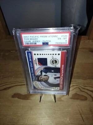 Tom Brady PSA 6-- 2001 PACIFIC PRISMA "ATÓMICO"-- #125-- ¡1er parche de camiseta! Foto 1 de 4