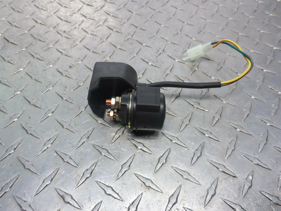84 Kawasaki LTD KZ 550 KZ550F KZ550 Engine Starter Start Relay Solenoid - Image 1 of 4