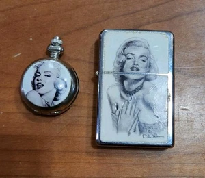 Marilyn Monroe (von Dale Adkins) Flip Top Feuerzeug ~ Marke Victor mit kleiner Uhr - Bild 1 von 8