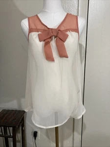 Blusa Rhapsody Talla Mediana Drapeada Espalda Crema y Naranja Lazo Transparente Coqueta - Imagen 1 de 12