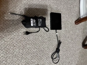 Dell Dock WD15 USB-C Type-C K17A 05FDDV with 130W Ac Adapter - Zdjęcie 1 z 4