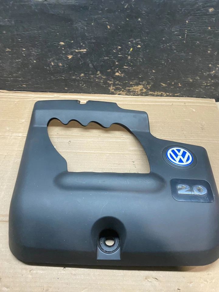 Cubierta del motor Volkswagen 2.0 Jetta 2001-2004 V2663 DG Foto 1 de 4