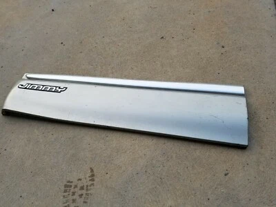 OEM 1997 GMC Jimmy Driver Front Door Molding 15721033B - Image 1 of 4