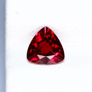 0.97 Ct Sparkling Perfect Trillion 6.1 MM 100% Natural Pinkish Red Rhodolite! - Picture 1 of 5
