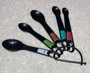 Farberware 5 Piece Plastic Nesting Measuring Spoons Set With Ring - Picture 1 of 2