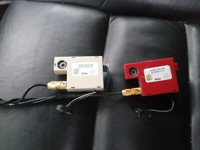 Range Rover Sport усилитель приемник изолятор XUC000201A xui500070 L320 2005  - Изображение 1 из 2