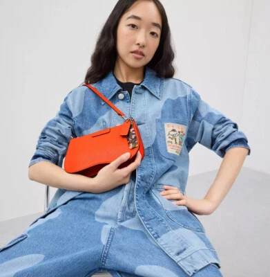 Bolso de Hombro Coach Coachtopia Sol Naranja Guijarro Cuero ONDULADO BAGUETTE Delgado PEQUEÑO Foto 1 de 4