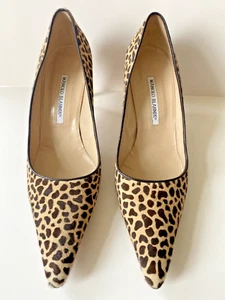 Manolo Blahnik Animal Print Pony Hair Pointy Toe Heels Size 40.5 - Picture 1 of 18