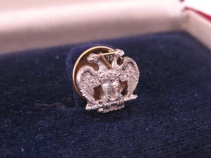  Antique RIKER BROTHERS Masonic 14K Gold Masons 32nd Degree Eagle Lapel Tie Pin - Picture 1 of 10