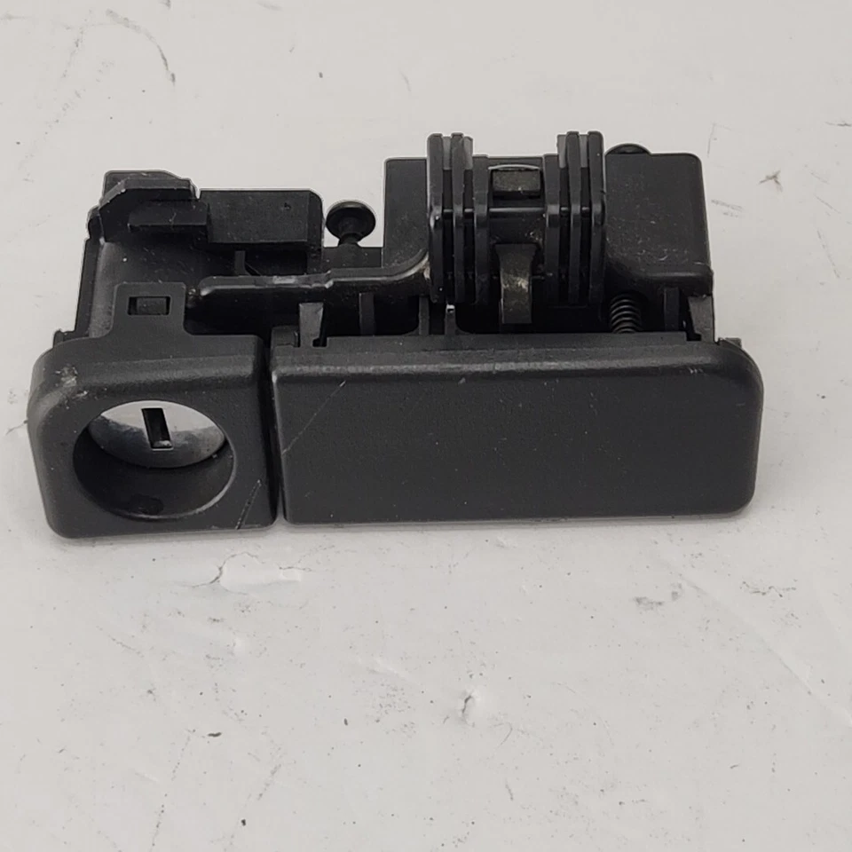 Mitsubishi Eclipse 2004-2008 Galant 2006-2007 guantera compartimento pestillo OEM Foto 1 de 4