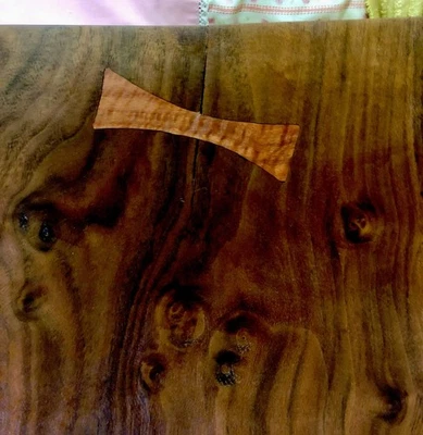 Pajarita estilo eucalipto Nakashima inserto Claro negro nogal envié a casa 1979 Foto 1 de 4