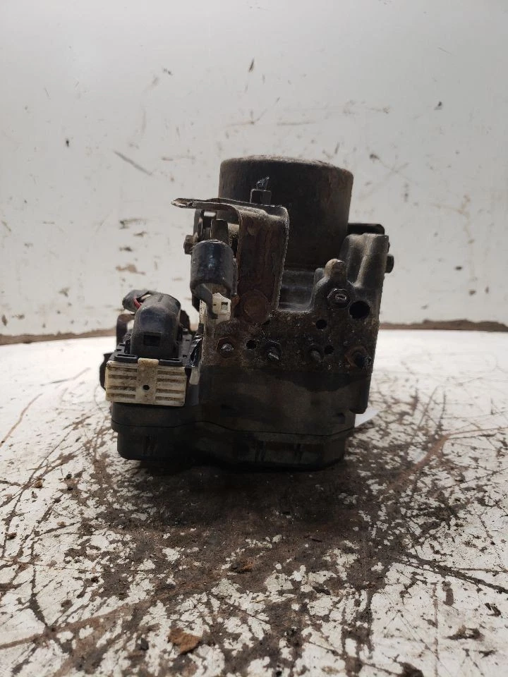 Conjunto de actuador y bomba de pieza de freno antibloqueo para 06 SCION XA 1357200 Foto 1 de 4