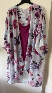 Women’s Nightingales / Chesca Floral Kimono/ Camisole 24 Ensemble - Picture 1 of 12