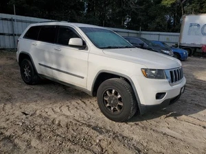 Driver Left Front Knee Fits 11-15 GRAND CHEROKEE 7766884 - Picture 1 of 12