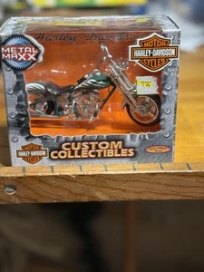 Metal Maxx Maßstab 1/17 neu im Karton - Bild 1 von 6