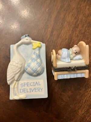 Torta de lama entrega especial bebê menino caixa de bugigangas de porcelana azul e pequeno urso dormindo - Imagem 1 de 4