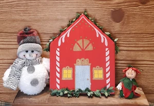 Christmas House Wood Shelf Sitter Stand Alone - Picture 1 of 4