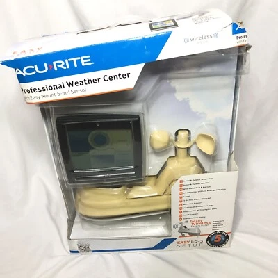 AcuRite Easy 5-in-1 PRO Weather Station Wireless Sensor Model 01533 Display Box - Image 1 of 4