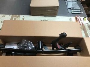 Genuine Peugeot 208 Electric (P21E) Detachable Towbar Unit - Picture 1 of 1