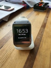 SAMSUNG Galaxy Gear SM-V700 Smart Watch Android