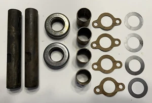 Genuine International Harvester 84664H King Pin Kit NOS OEM Bolts-Nuts included - Picture 1 of 9
