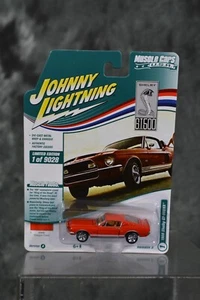 Johnny Lightning 1:64 scale Muscle Cars USA 1968 Ford Shelby GT-500 kr Coral - Picture 1 of 2