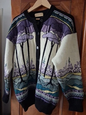 Stunning Vintage Wool Heavyweight Cardigan From Past Times. 46" Across Bust. - Image 1 of 4