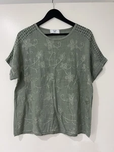 Bottega Moda Embroidered Floral Short Sleeve Blouse Green Size 8 - Picture 1 of 9