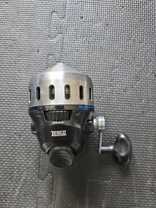 Zebco 808 Boss Hawg Spincast Reel L/R Retrieve - Picture 1 of 9