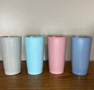Lote de 4 vasos vintage Tupperware 12 oz rosa azul gris #873 retro pastel - Imagen 1 de 11