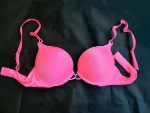Victoria's Secret Dream Angels Miraculous Play OFF Push Up Hot Pink Bra Size 34B - Picture 1 of 7